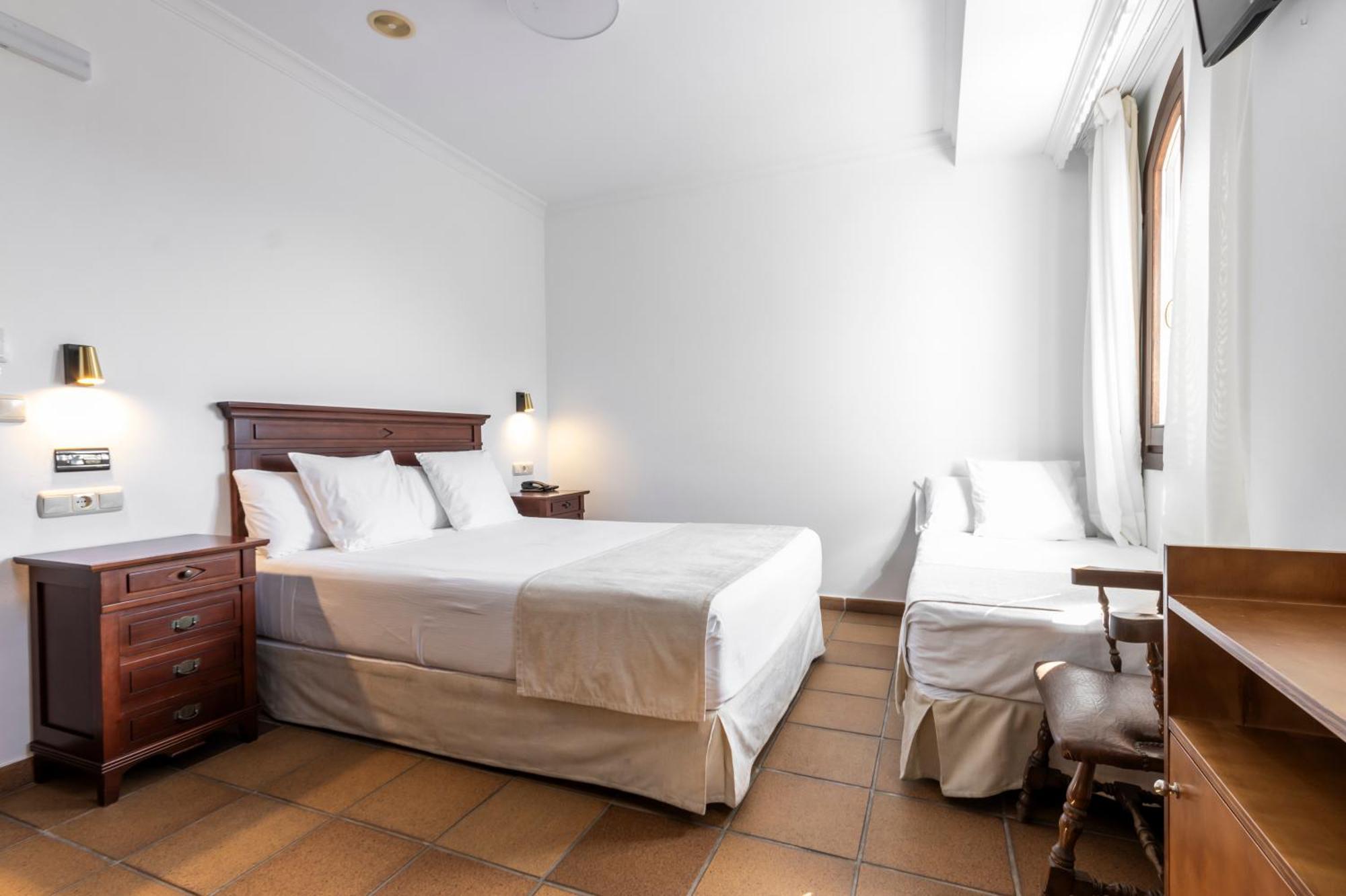 La Muralla Guest house